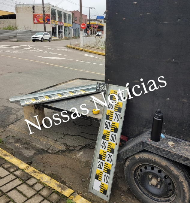 Réguas de monitoramento são instaladas na Ponte do Gibaco, em Rio Negrinho Nossas Notícias 